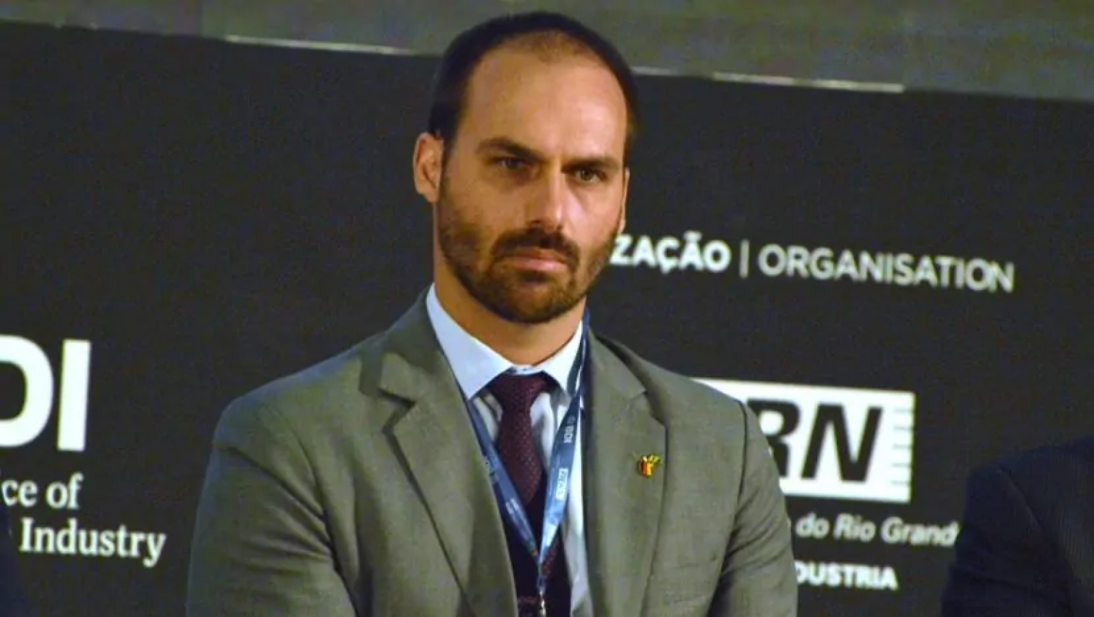 Eduardo Bolsonaro elogia tarifa de Trump e culpa Moraes por medida contra o Brasil
