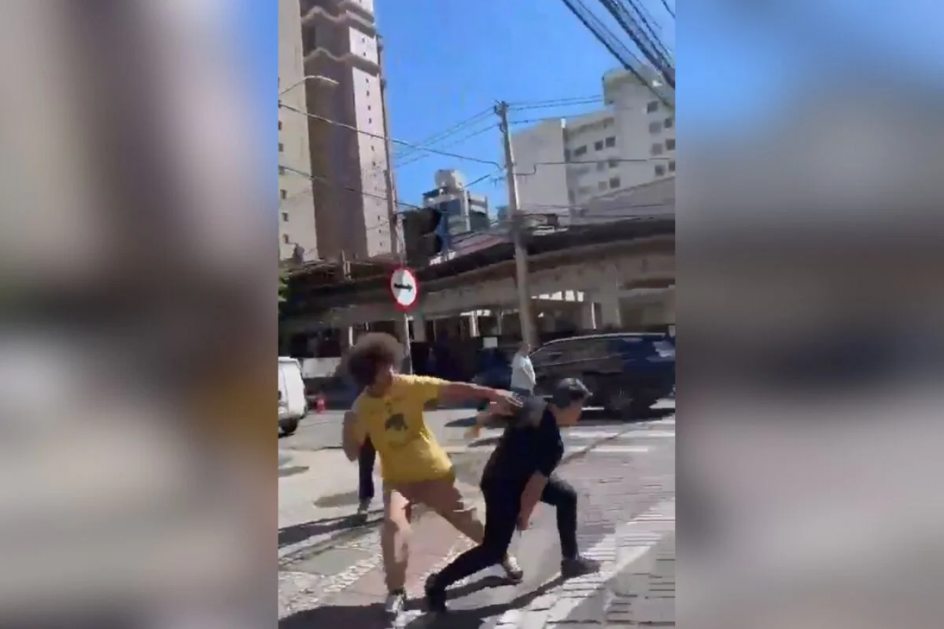 Deputado do PT troca socos com homem em rua de Curitiba
