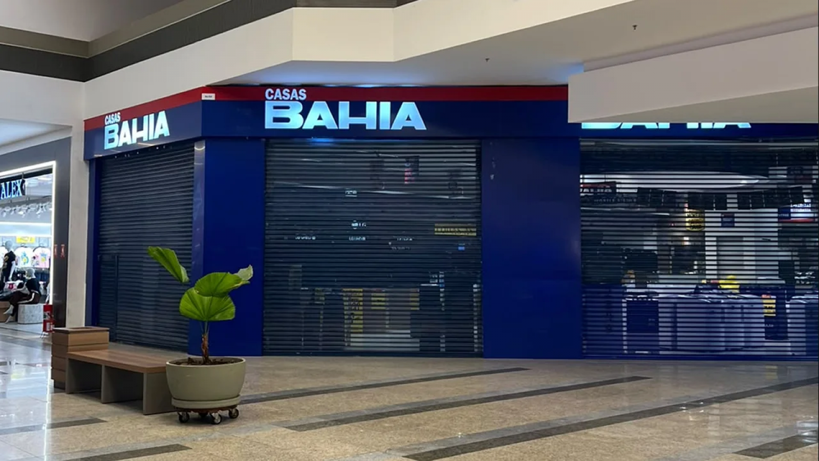 Justiça manda Casas Bahia reverter demissões de cerca de 1,9 mil funcionários