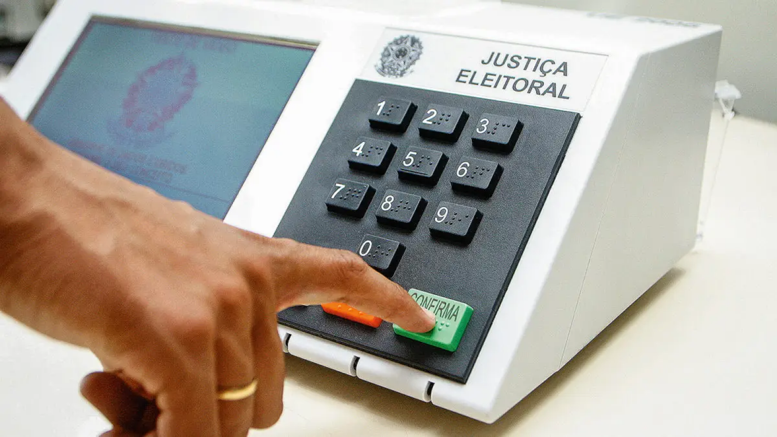 Eleições 2026: termina nesta quinta prazo para solicitar voto em trânsito