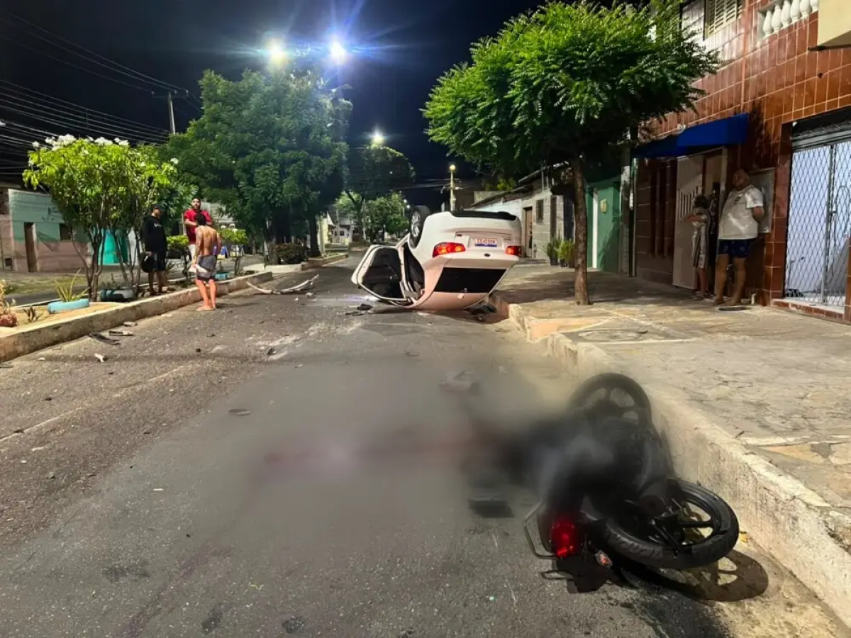 Jovem de 20 anos morre após colisão entre carro e moto em Mossoró