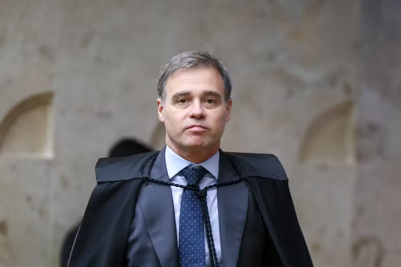 André Mendonça determina afastamento do diretor-geral da PF no caso Banco Master