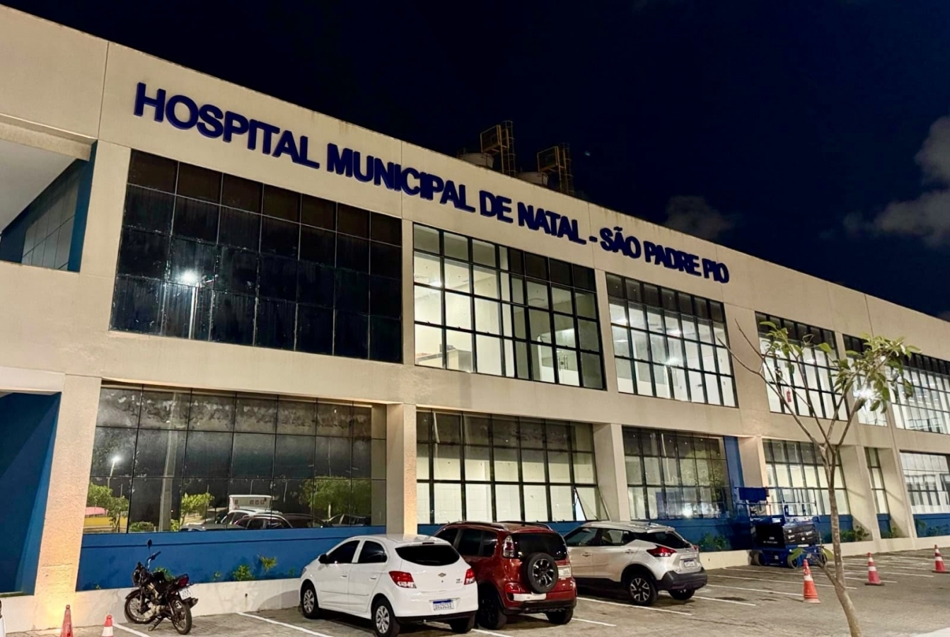 Hospital inaugurado por Álvaro Dias começa a funcionar dois anos depois em Natal