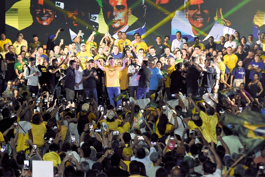 Flávio Bolsonaro participa de comícios e motocarreata em Natal e Parnamirim nesta segunda-feira