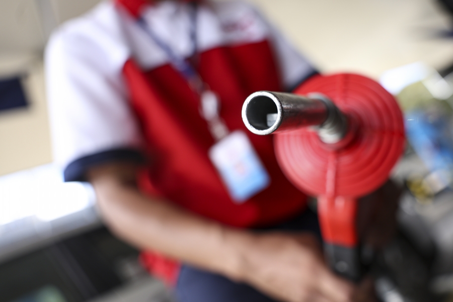 Gasolina em Natal chega a R$ 6,95 e está entre as mais caras do Nordeste