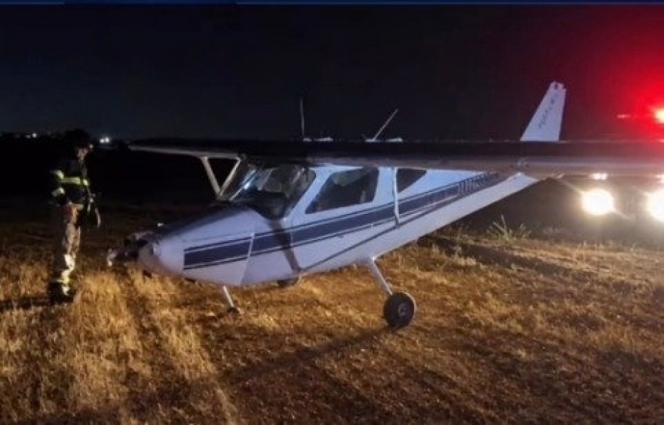 Avião sai da pista durante pouso no Aeroporto de Caicó; piloto não se feriu