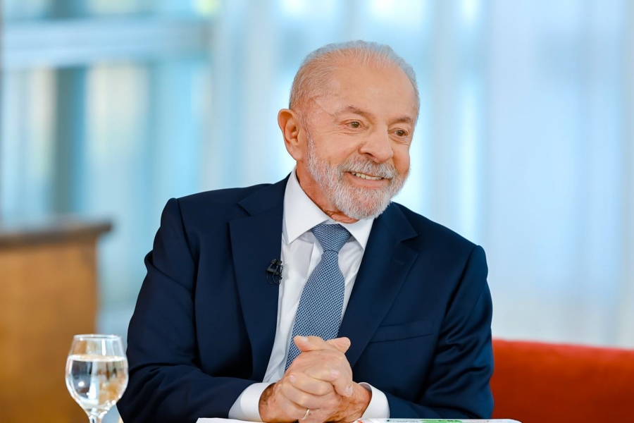 “Se me deu whisky, já bebi”, diz Lula sobre suposto presente de Vorcaro