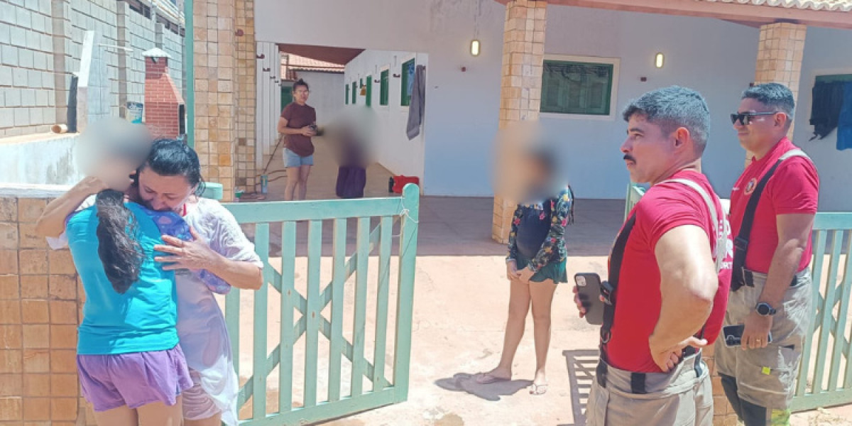 Criança é resgatada após se perder em praia do RN; família é da Paraíba