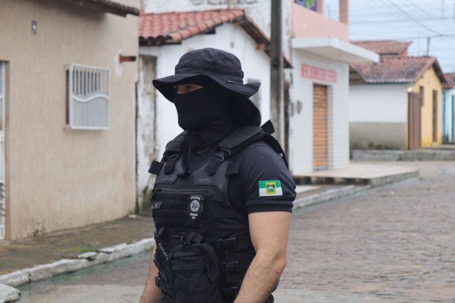 Adolescente de 15 anos é suspeita de planejar morte dos pais no RN