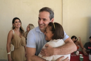 PT aposta em Cadu Xavier para o governo e Fátima ao Senado em 2026