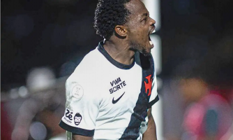 Vasco e Palmeiras avançam e se enfrentam nas semifinais da Copa do Brasil.