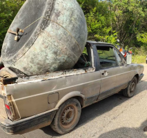 Alambique roubado de engenho é encontrado dentro de carro abandonado no RN
