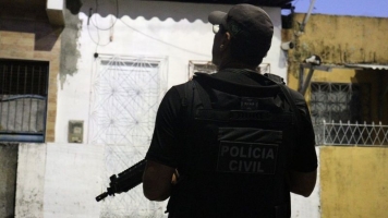 Polícia Civil prende cinco suspeitos de furtos de caminhonetes de luxo em Natal