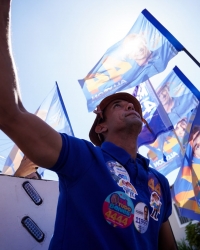 Allyson chega a 43%, consolida liderança e vê rivais disputarem vaga no 2º turno