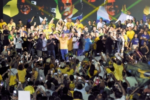 Flávio Bolsonaro participa de comícios e motocarreata em Natal e Parnamirim nesta segunda-feira