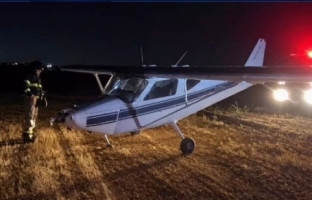 Avião sai da pista durante pouso no Aeroporto de Caicó; piloto não se feriu