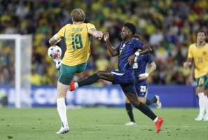 Brasil sofre, mas vira contra a Austrália e vence por 4 a 2 em segundo jogo pós-Copa