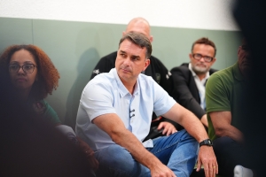TSE começa a julgar nesta quarta-feira decisão que mandou remover posts sobre Flávio e Nossa Senhora