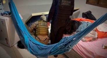 Policial militar é preso após tentar destruir provas durante operação em Mossoró