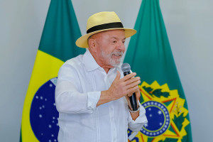 Lula quer retirar do presidente indicação de ministro do STF